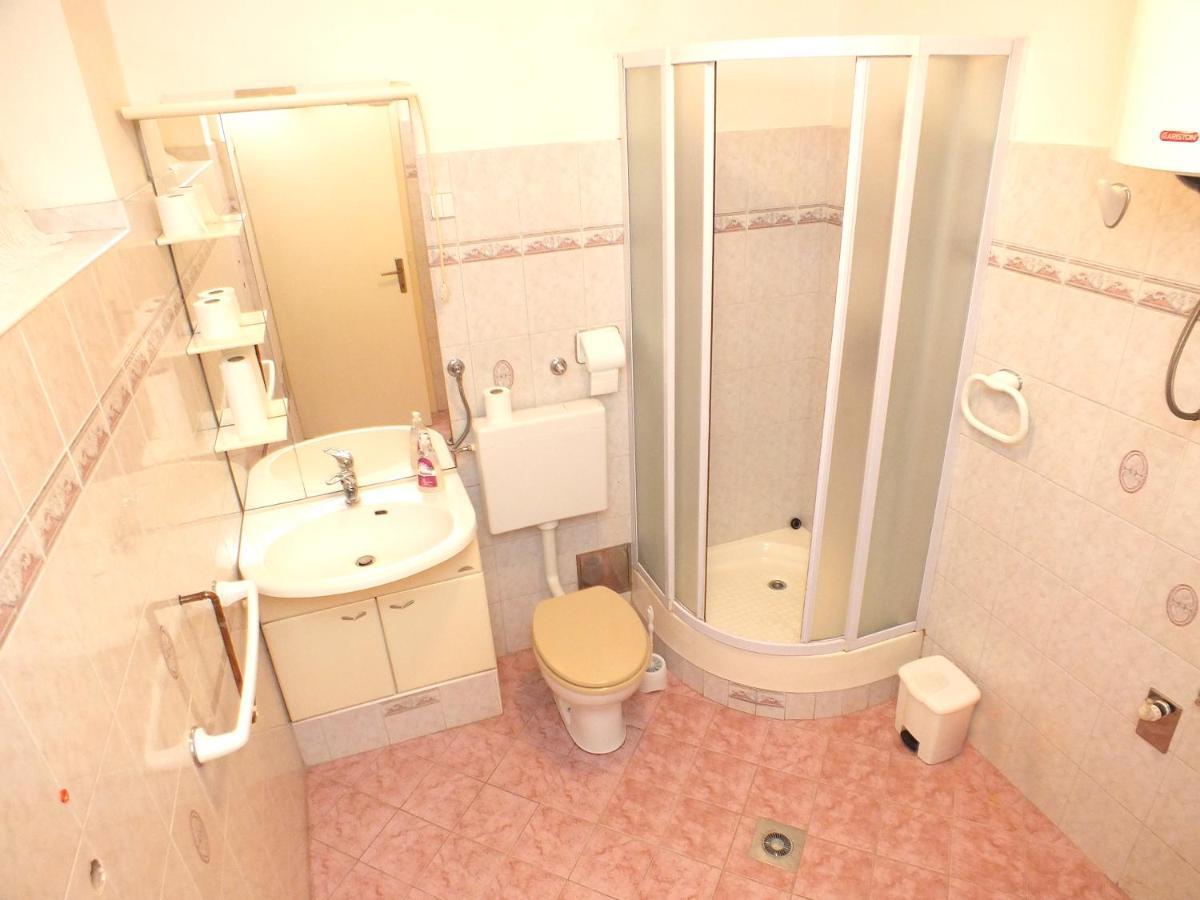 Biba Rooms Карловац Екстериор снимка