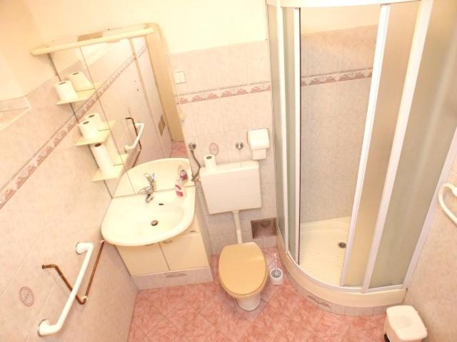Biba Rooms Карловац Екстериор снимка