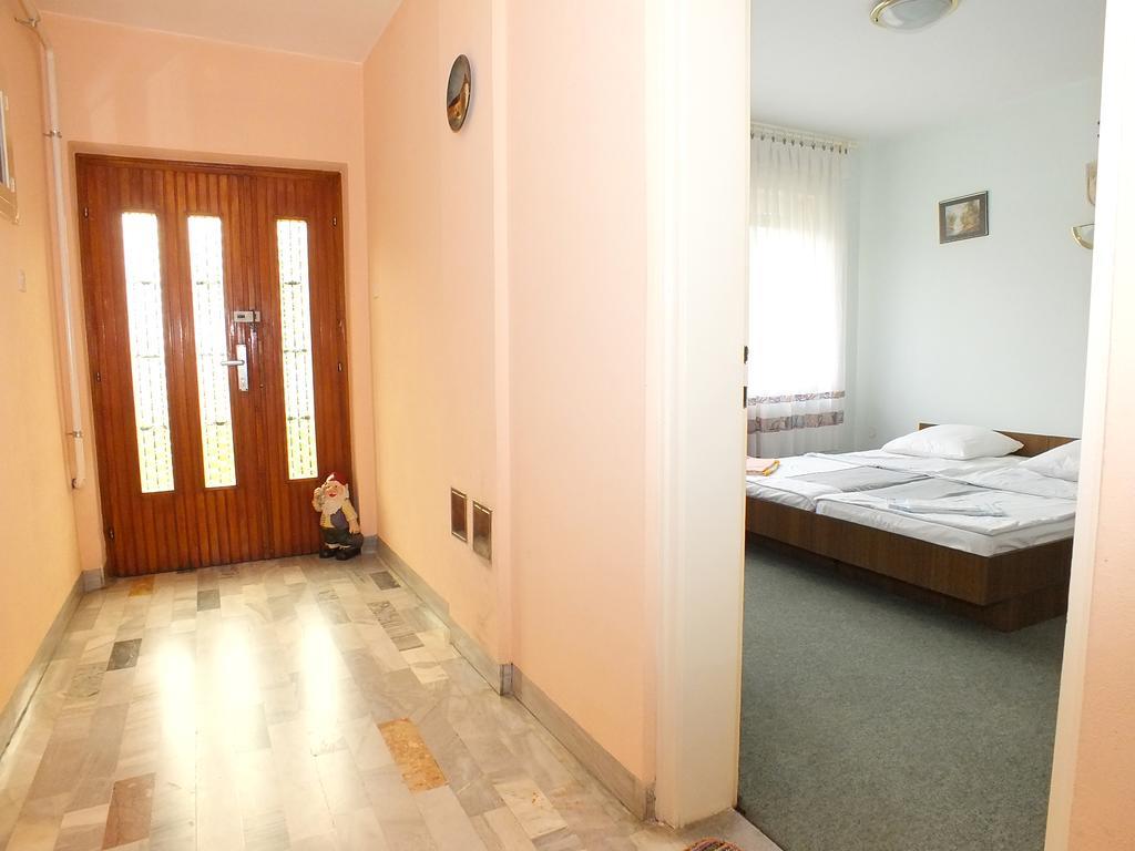 Biba Rooms Карловац Екстериор снимка