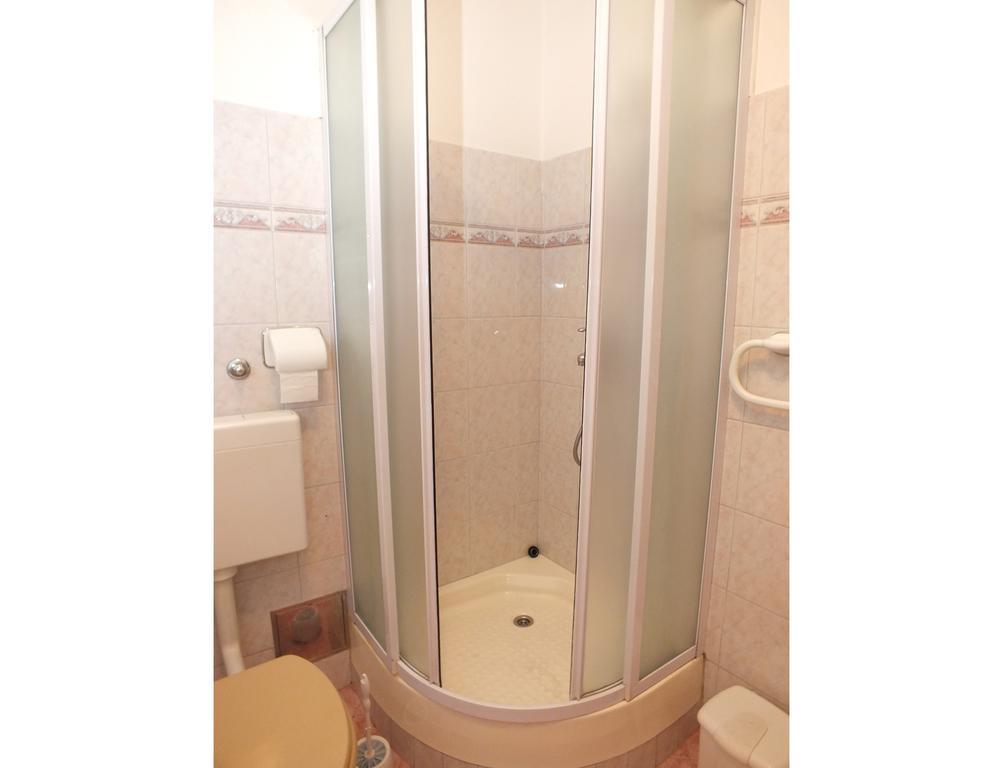 Biba Rooms Карловац Екстериор снимка